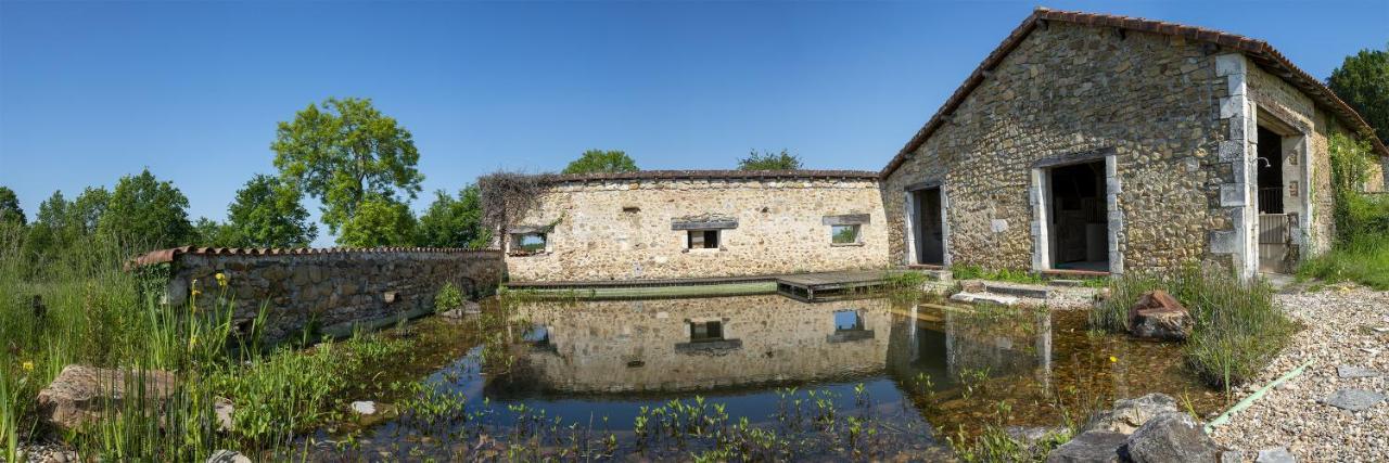 Le Domaine De Langlardie Soudat Exteriér fotografie