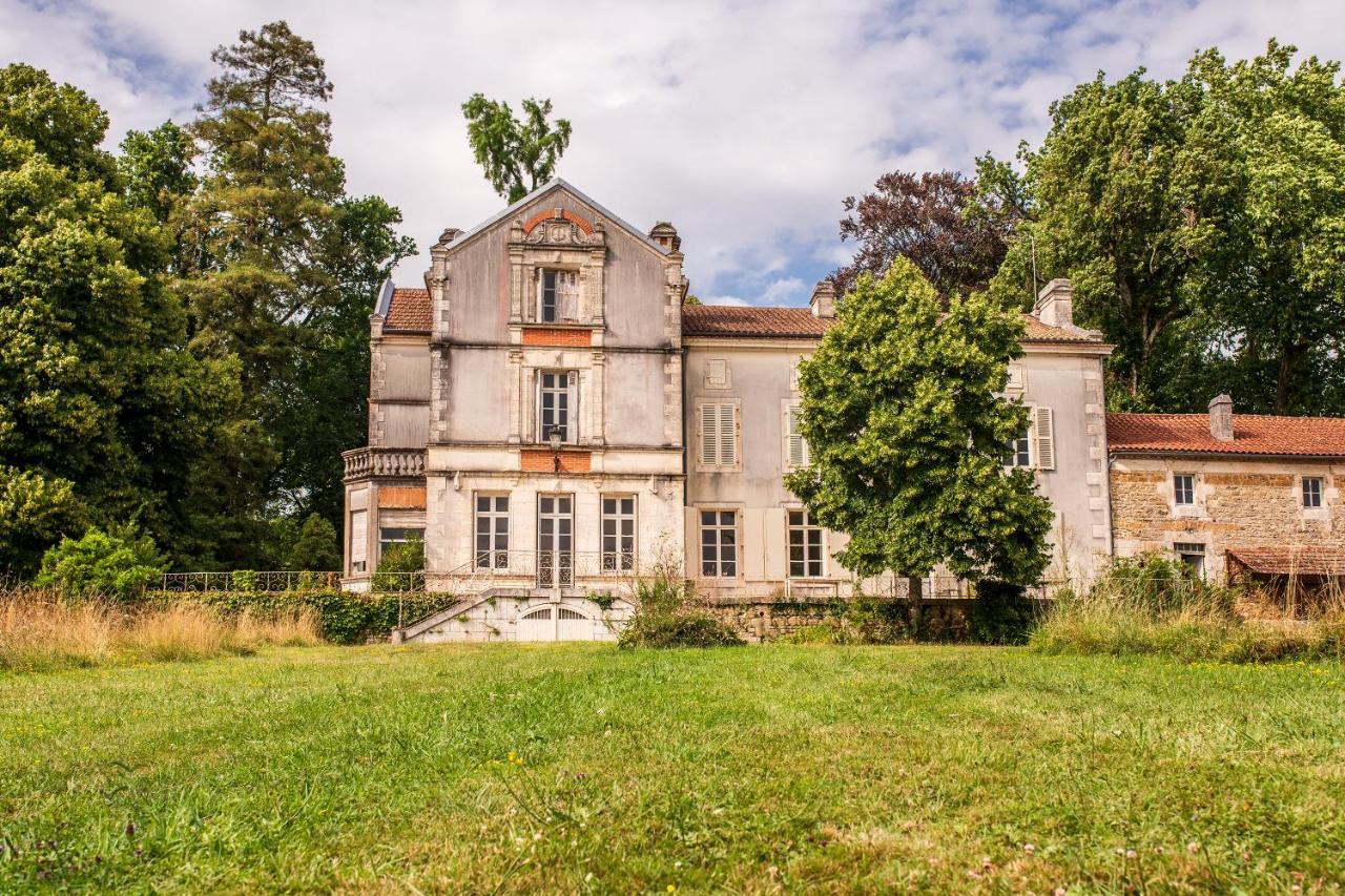 Le Domaine De Langlardie Soudat Exteriér fotografie
